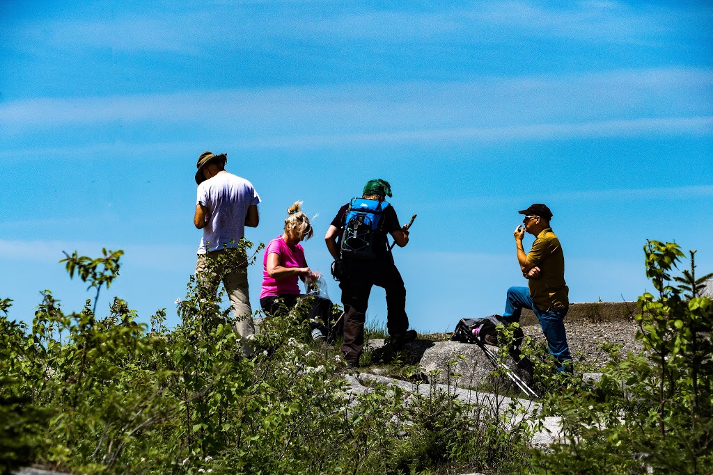 Stationnement Mont Hereford | 555 Chemin de Coaticook, East Hereford, QC J0B 1S0, Canada