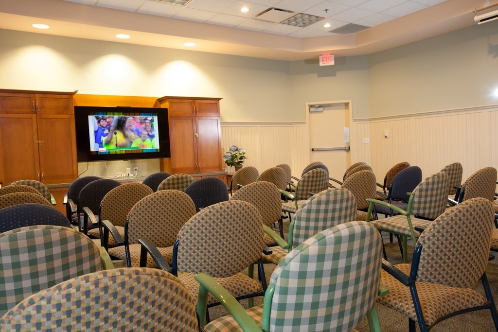 Summerland Seniors Village | 12803 Atkinson Rd, Summerland, BC V0H 1Z4, Canada | Phone: (250) 404-4400