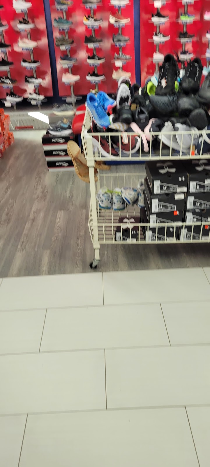 Mercier Sports Excellence | 3560 Rue Laval, Lac-Mégantic, QC G6B 2X4, Canada | Phone: (819) 583-6734