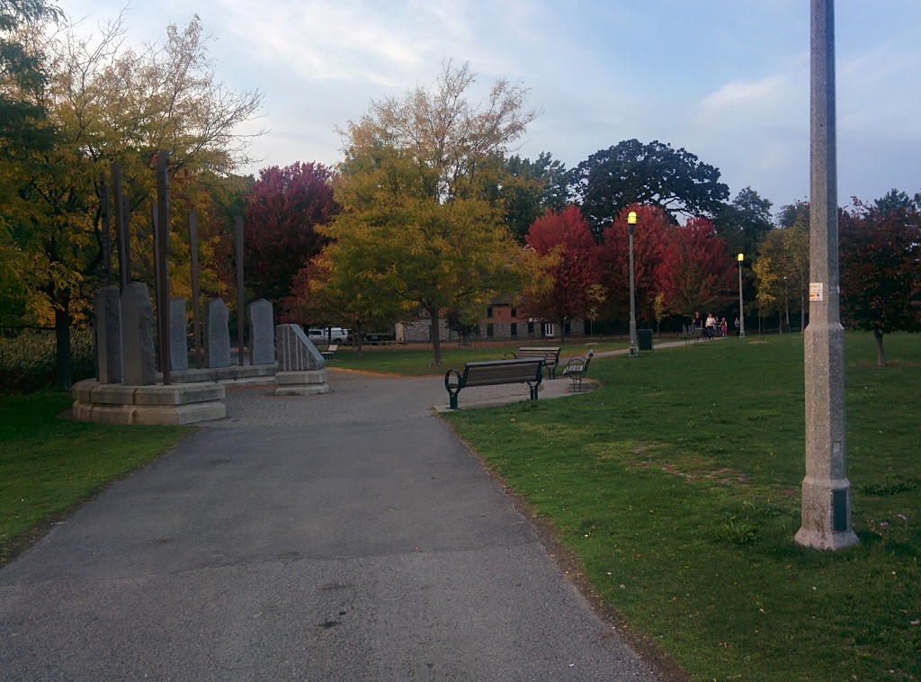 Rennie Park | 60 Lakeport Rd, St. Catharines, ON L2N 4P5, Canada | Phone: (905) 688-5600
