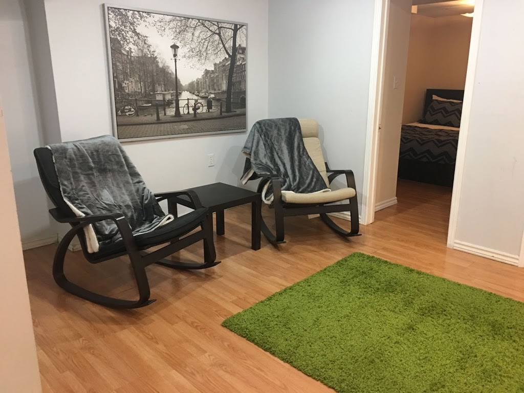 Pelicanstay in Churchill Meadows | 5905 Churchill Meadows Blvd, Mississauga, ON L5M 6Y2, Canada | Phone: (647) 479-7060
