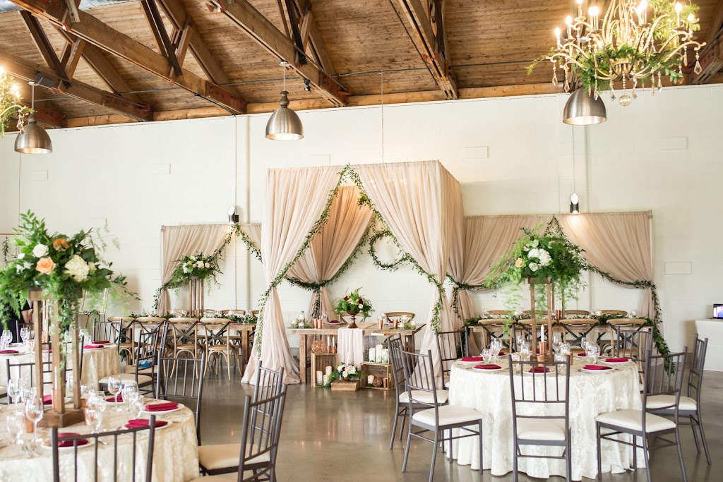 St.Marys Weddings | 769 Queen St E, St. Marys, ON N4X 1G2, Canada | Phone: (519) 301-2568
