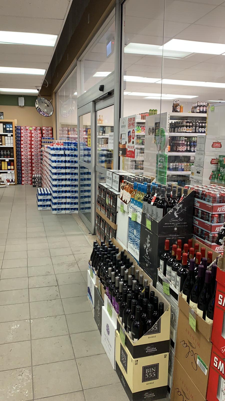 Solo Liquor Crossroads | 2141 18 Ave NE, Calgary, AB T2E 1L4, Canada | Phone: (403) 250-6600