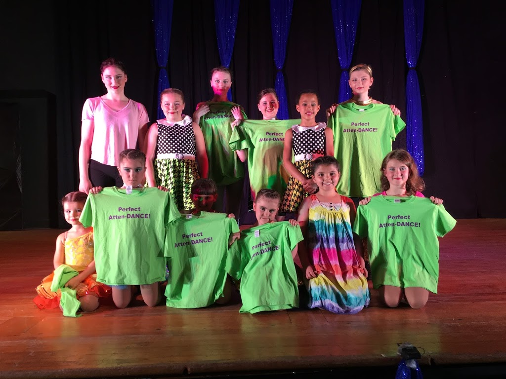 Ecole de danse Corriveau | 300 Rue Principale, Mansfield-et-Pontefract, QC J0X 1R0, Canada | Phone: (819) 790-8489