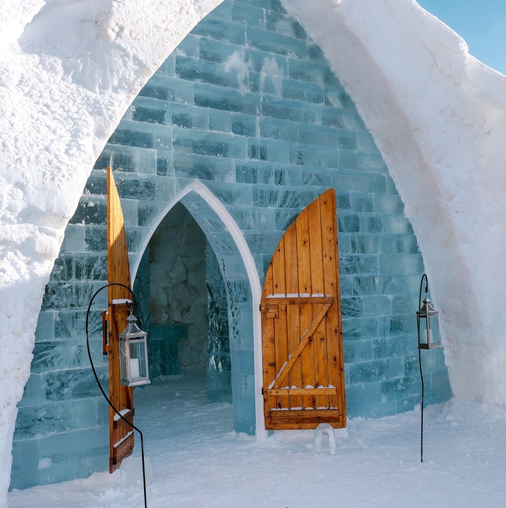 Hôtel de Glace | 1860 Boulevard Valcartier, Saint-Gabriel-de-Valcartier, QC G0A 4S0, Canada | Phone: (418) 844-2200