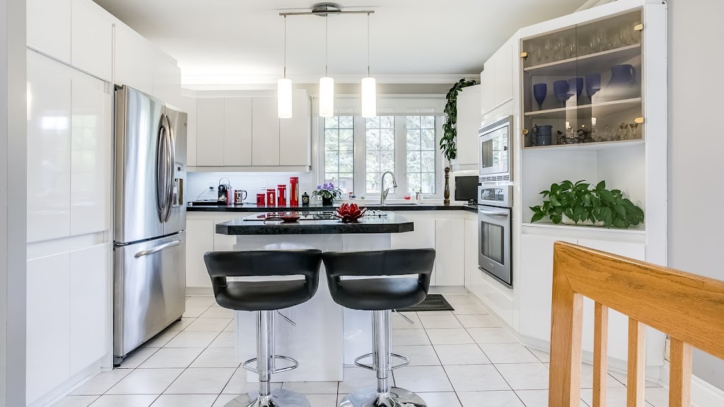 Gestion le Logeur Inc | 67-D Blvd. Samson, Laval, QC H7X 3E6, Canada | Phone: (450) 314-0880