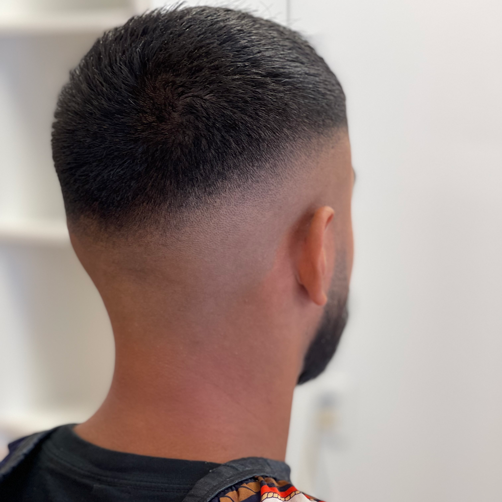 Chateau Barbershop | 158B McArthur Ave. unit 5, Ottawa, ON K1L 7E7, Canada | Phone: (613) 421-1233
