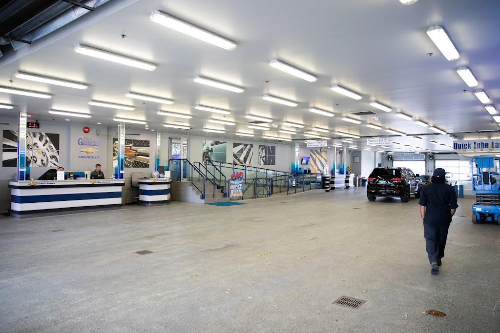 Chevrolet Service Centre - Jim Gauthier | 1400 McPhillips St, Winnipeg, MB R2V 4G6, Canada | Phone: (204) 631-5700