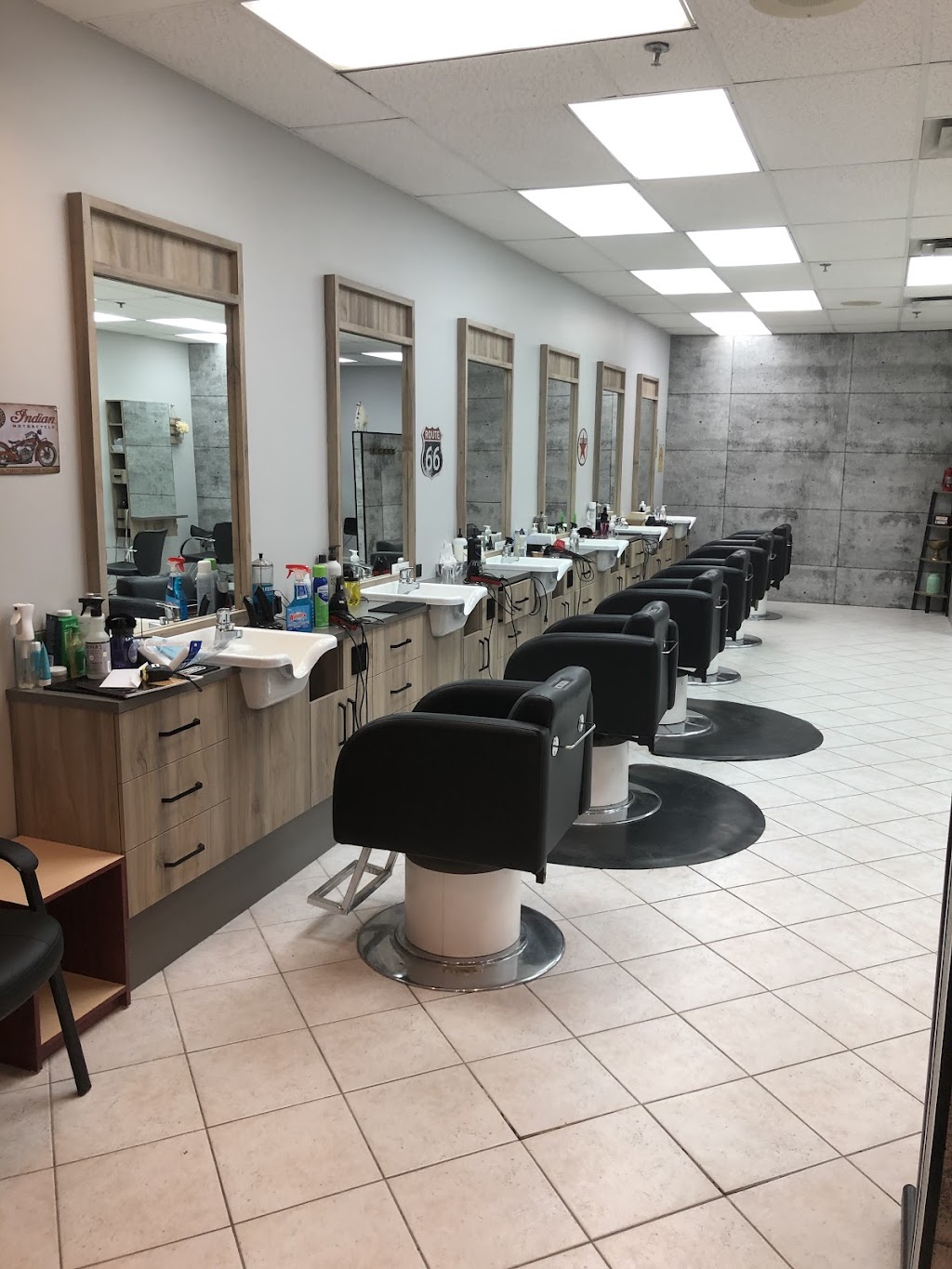 Coiffure Duvernay | 3100 Blvd. de la Concorde E, Laval, QC H7E 2B8, Canada | Phone: (450) 661-9784