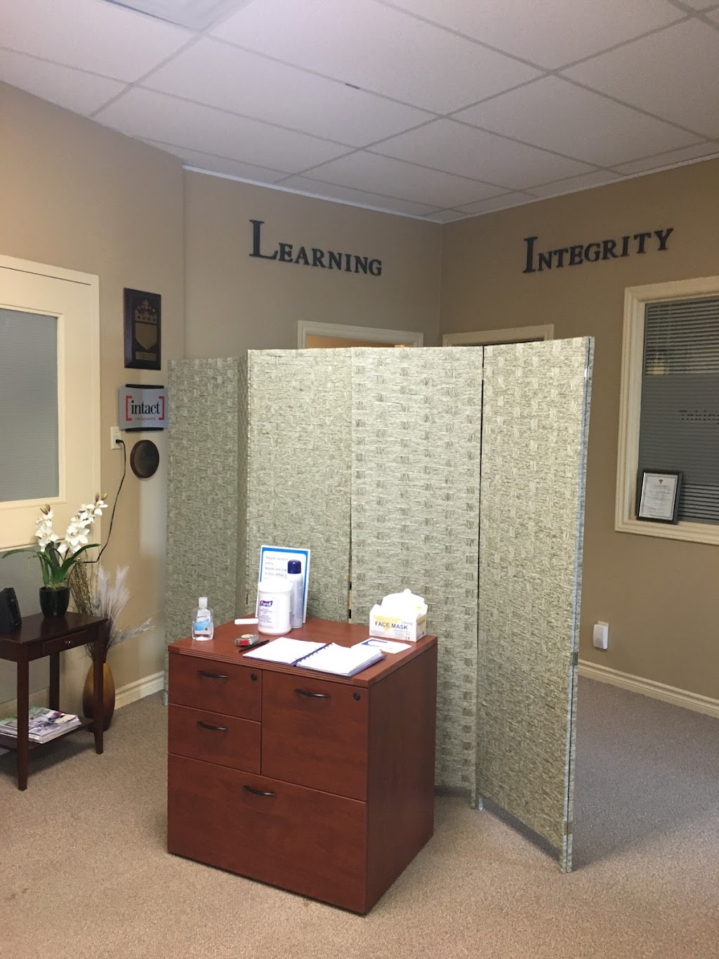 BrokerLink | 157 Water St, Shelburne, NS B0T 1W0, Canada | Phone: (902) 875-4618
