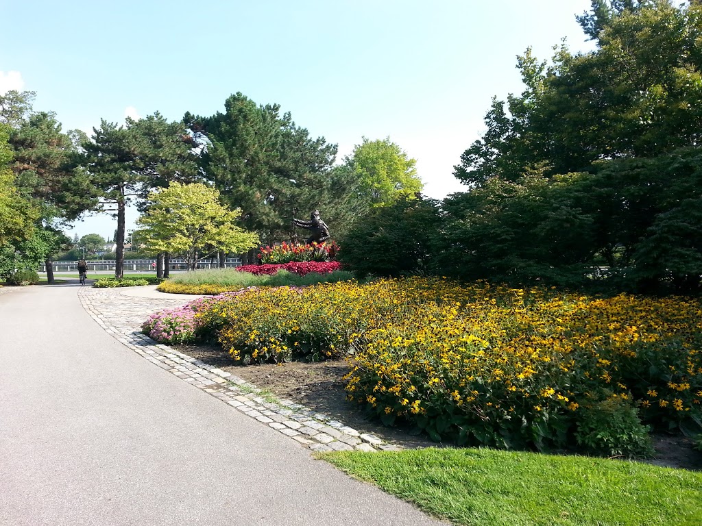 Lansdowne Park | Marché Way, Ottawa, ON K1S 3W7, Canada