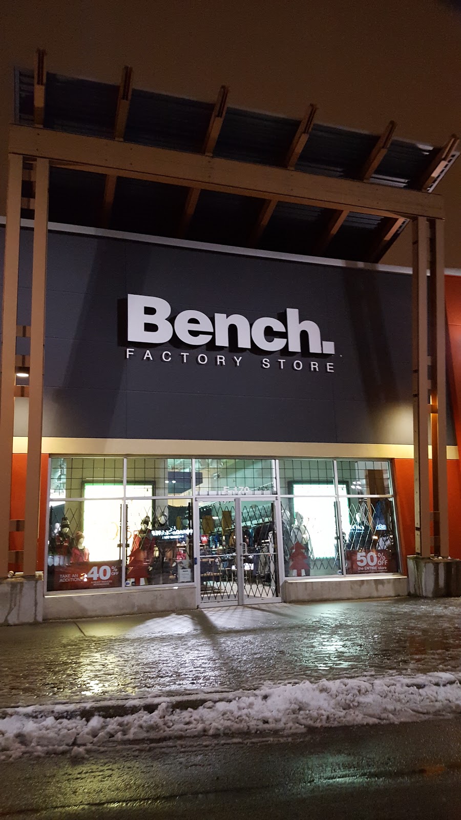 Bench | 805 Boyd St, New Westminster, BC V3M 5G7, Canada | Phone: (604) 200-0505