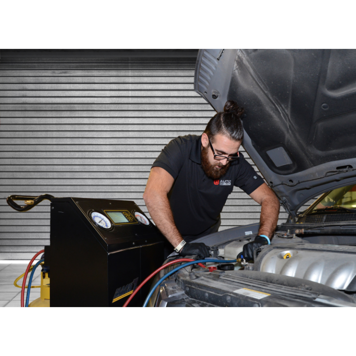 Auto - Select - Atelier Gilles Perreault inc. | 2626 Rue Papineau suite 200, Longueuil, QC J4K 3M4, Canada | Phone: (450) 677-0250