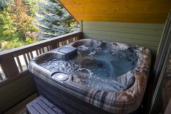 CEDAR HOLLOW by Holiday Whistler | 4701 Glacier Dr, Whistler, BC V0N 1B4, Canada | Phone: (604) 932-2038