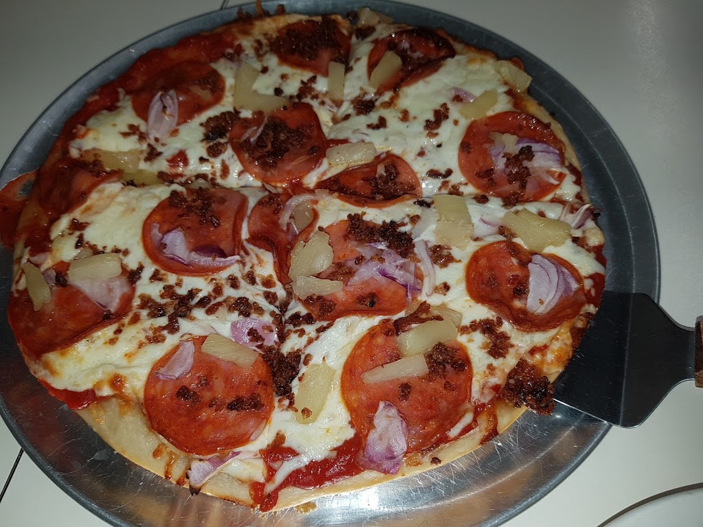 Bills Pizza House | 3 King St E, Omemee, ON K0L 2W0, Canada | Phone: (705) 799-7676