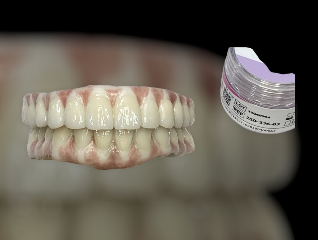 DENTAL ART STUDIO INC | 339 Rue Gilardeau, Laval, QC H7X 4C3, Canada | Phone: (514) 662-4558