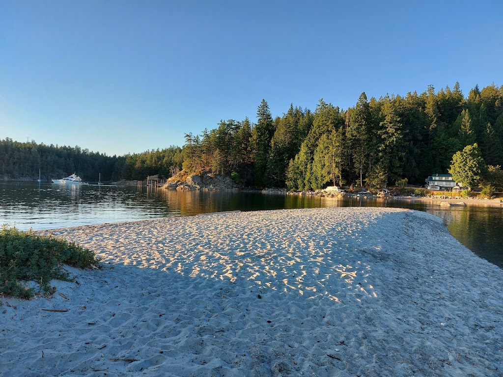 Mansons Landing Provincial Park | Mansons Landing, BC V0P 1K0, Canada | Phone: (250) 474-1336