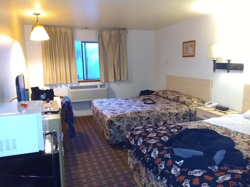 Bellingham Lodge | 101 N Samish Way, Bellingham, WA 98225, USA | Phone: (360) 733-8280