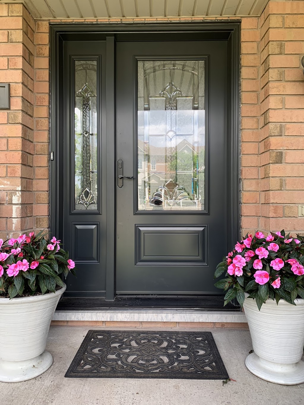 Advance Windows & Doors | 383 Orenda Rd, Brampton, ON L6T 1G4, Canada | Phone: (905) 670-5925