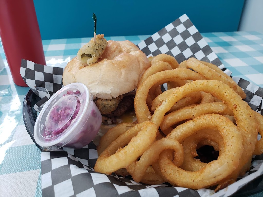 Jacs Burgers and Shakes | 668 King St, Bridgewater, NS B4V 1B4, Canada | Phone: (902) 523-5036