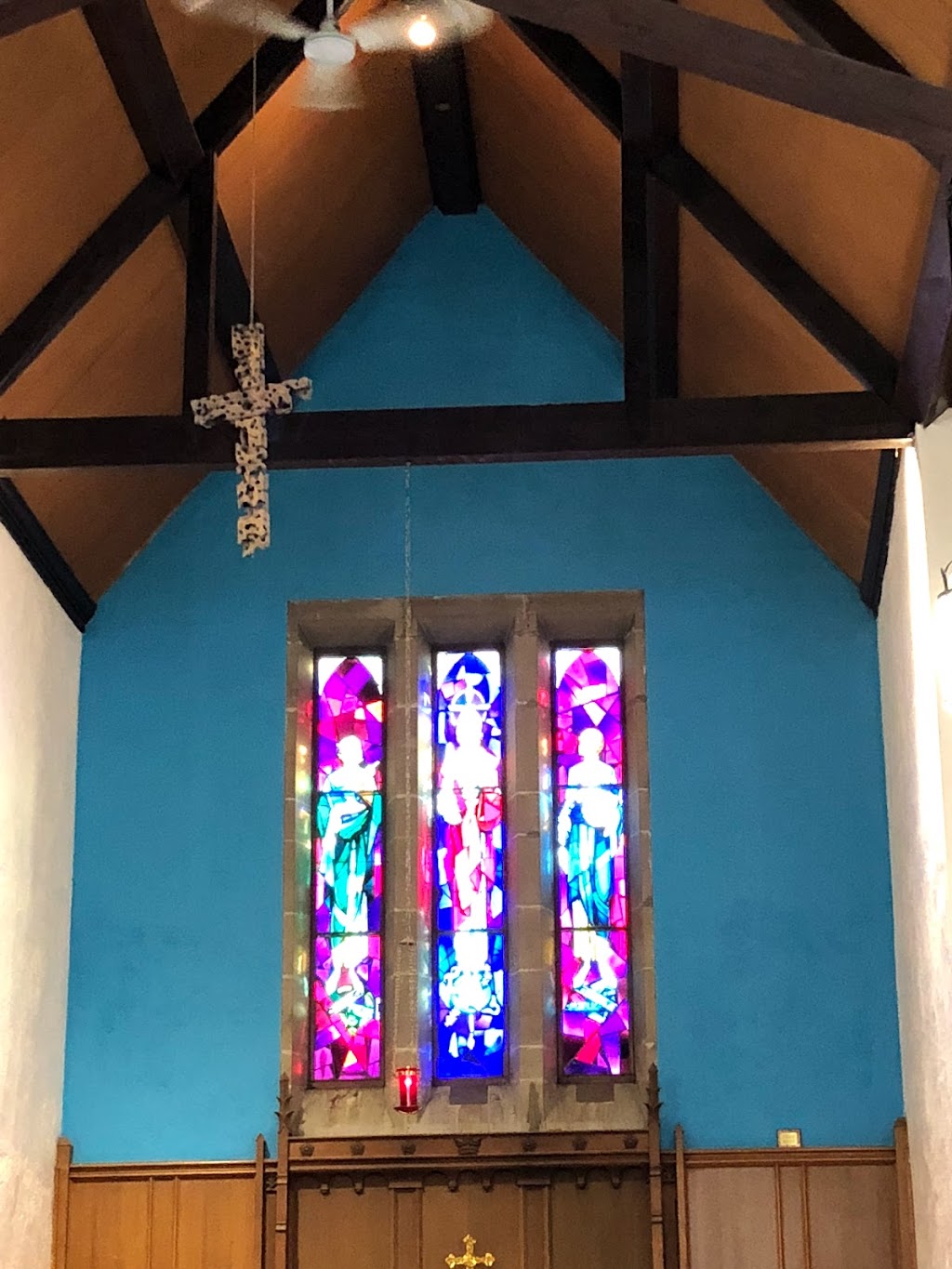 The Church of St. Mark and St. Peter | 1650 Rue Decelles, Saint-Laurent, QC H4L 2E6, Canada | Phone: (514) 747-4566