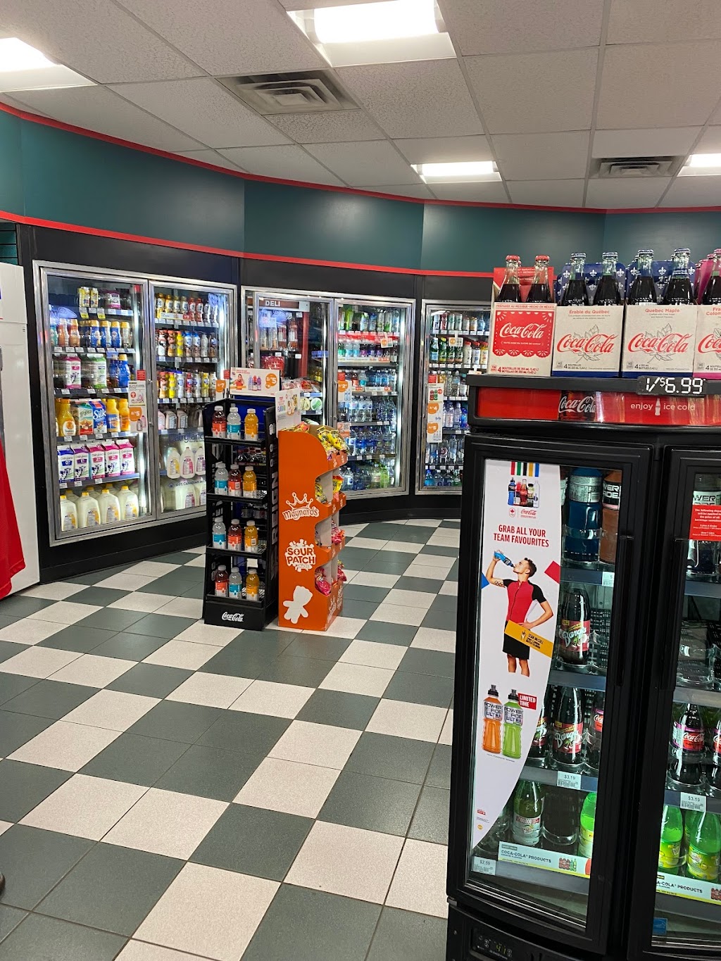 Circle K | 18208 89 Ave NW, Edmonton, AB T5T 2K6, Canada | Phone: (780) 487-6944