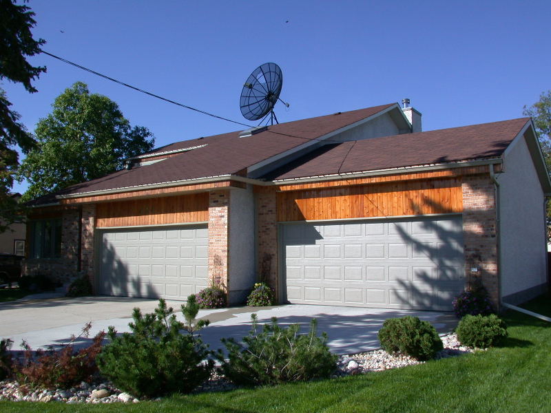 Garage Masters | 975 Mission St, Winnipeg, MB R2J 0A4, Canada | Phone: (204) 953-3000
