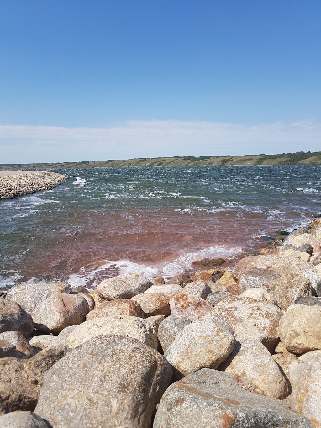 Salty Surf Inn | 414 Lake Ave, Watrous, SK S0K 4T0, Canada | Phone: (306) 946-2110