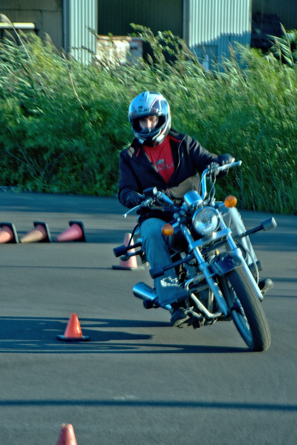 École de conduite moto Jean-Pierre Chenu | 4345 Boulevard Saint-Elzéar O, Laval, QC H7P 4J3, Canada | Phone: (450) 978-2526
