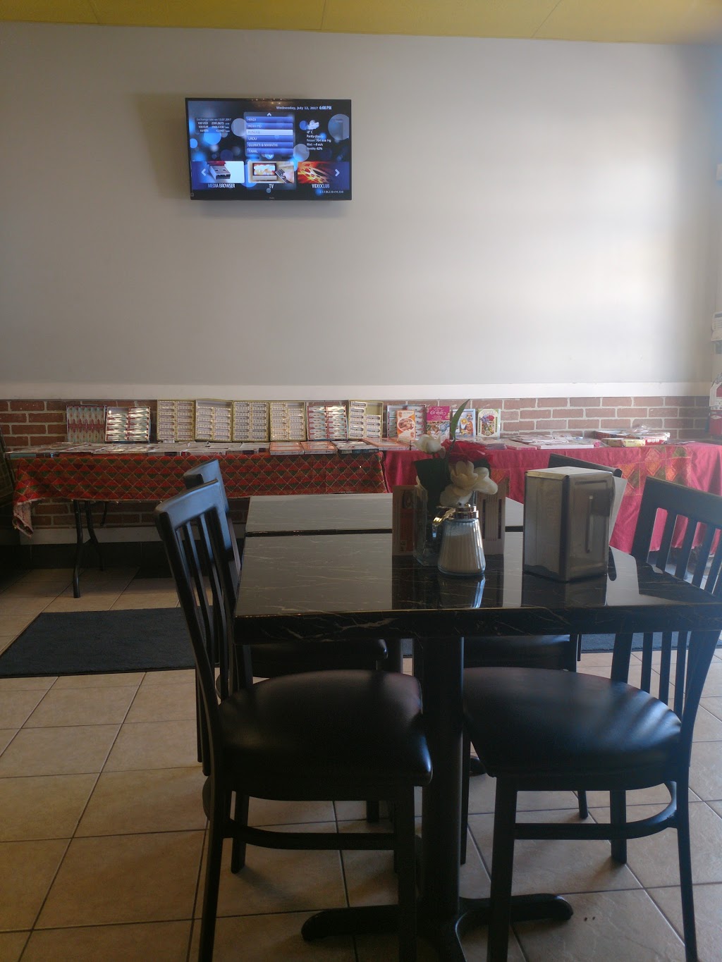 Anmol Sweets & Restaurant | 8363 128 St #108, Surrey, BC V3W 4G1, Canada | Phone: (604) 507-9898