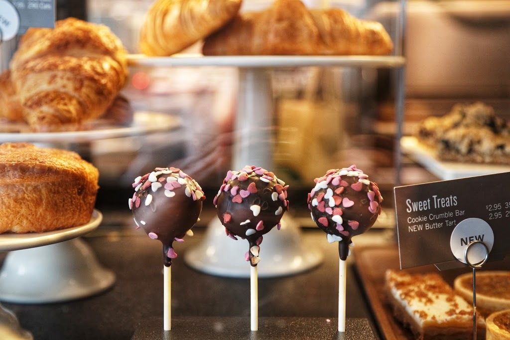 Starbucks | 3665 Kingsway #190, Vancouver, BC V5R 5W2, Canada | Phone: (604) 431-7535