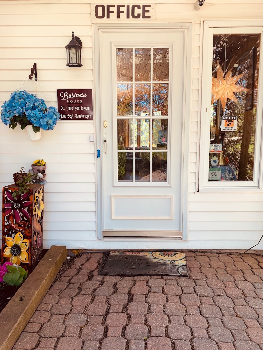 Fair Isle Motel | 511 Brackley Point Rd, Brackley, PE C1E 1C4, Canada | Phone: (902) 368-8259