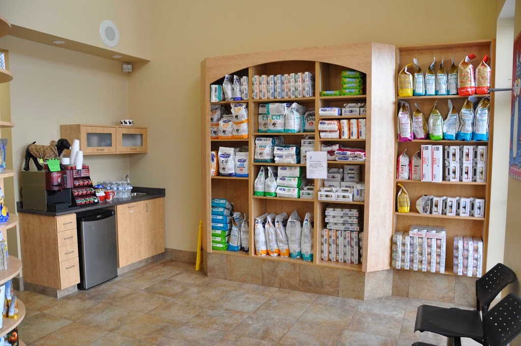 VCA Canada Eastside Animal Hospital | 111 Hamilton Regional Rd 8, Stoney Creek, ON L8G 1C1, Canada | Phone: (905) 662-6719