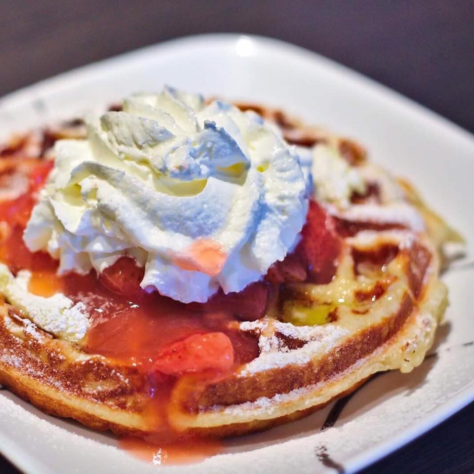 Munchies Coffee House & Barkery | 1000 Upper Gage Ave #4, Hamilton, ON L8V 4R5, Canada | Phone: (905) 389-6067