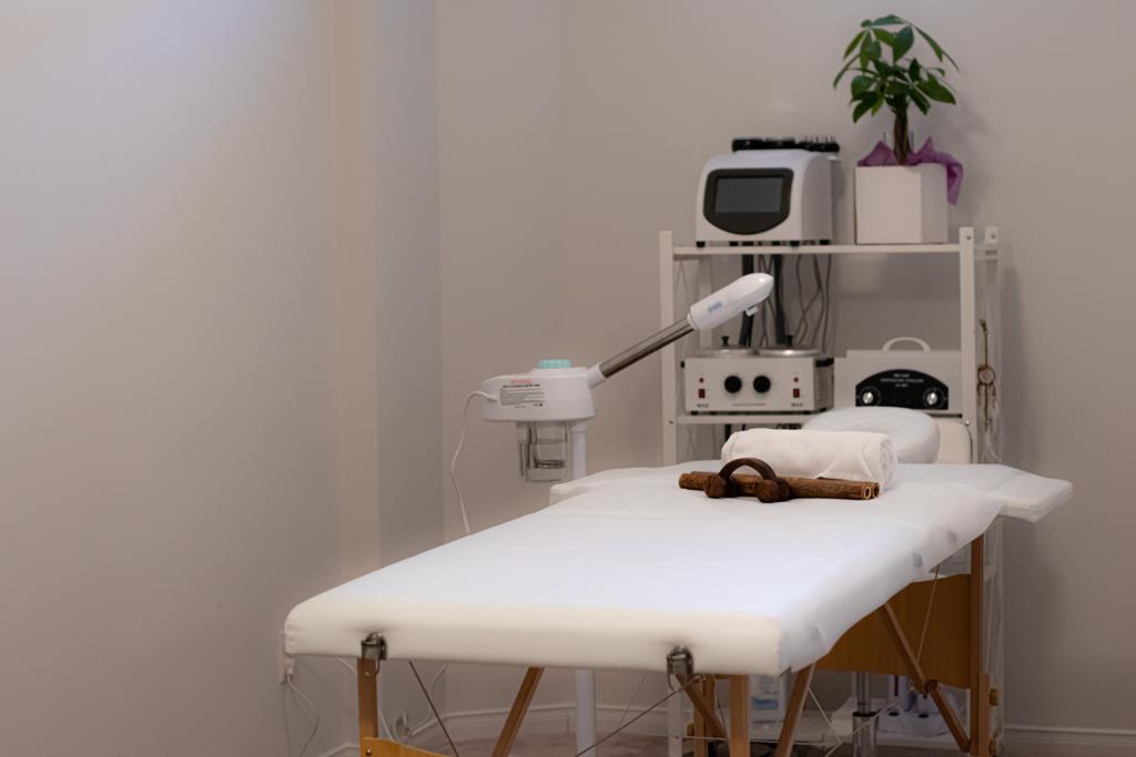 Spa Bossa Nova | 363 Cedric Terrace, Milton, ON L9T 7T2, Canada | Phone: (647) 671-1761