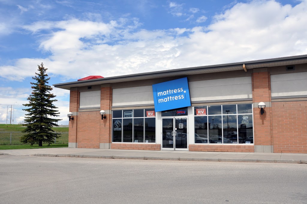 Mattress Mattress | 4307 130 Ave SE, Calgary, AB T2Z 3V8, Canada | Phone: (403) 257-1171