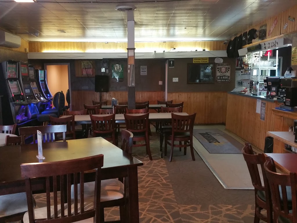 Willys Roadhouse | 606 Railway Ave S, Bethune, SK S0G 0H0, Canada | Phone: (306) 638-3023