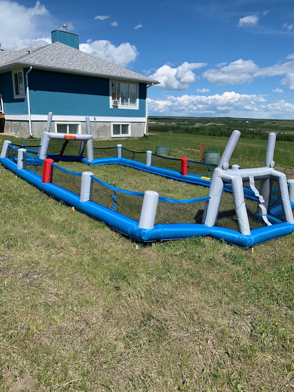 Airdrie Bouncy Castles | 393 Sagewood Dr SW, Airdrie, AB T4B 3N3, Canada | Phone: (587) 578-7161