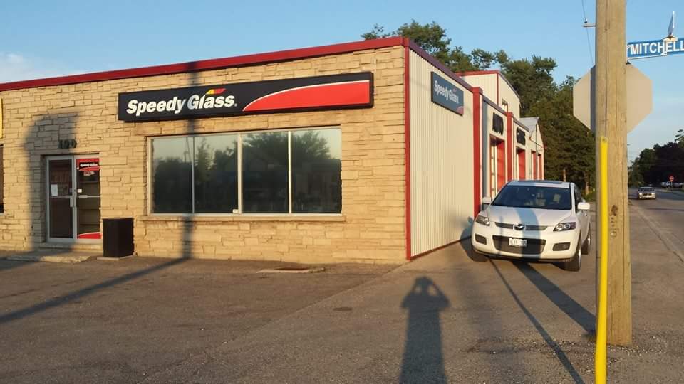 Speedy Glass | 190 Mitchell Rd S, Listowel, ON N4W 2B3, Canada | Phone: (519) 291-1300