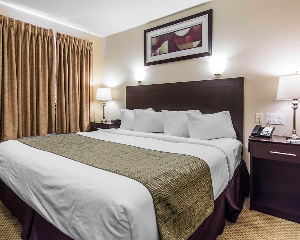 Quality Inn | 2530 Mountain Rd, Moncton, NB E1G 1B4, Canada | Phone: (506) 386-6749