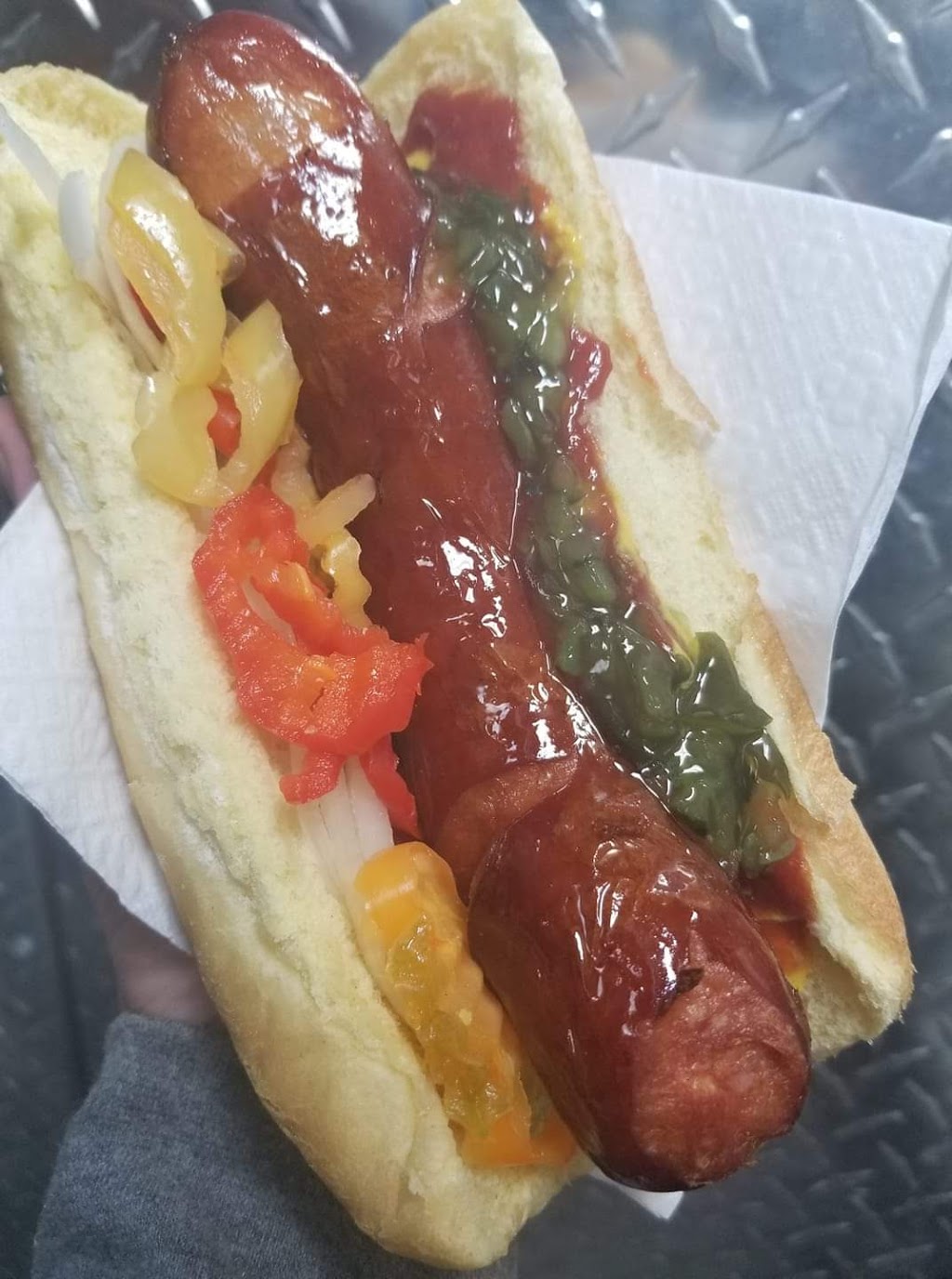 ChipWitch Fry Truck | 129 Tamarac St, Dunnville, ON N1A 2C1, Canada | Phone: (905) 921-2217