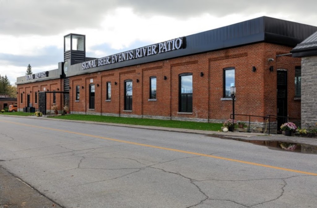 Signal Brewery | 86 River Rd, Corbyville, ON K0K 1V0, Canada | Phone: (613) 779-8633