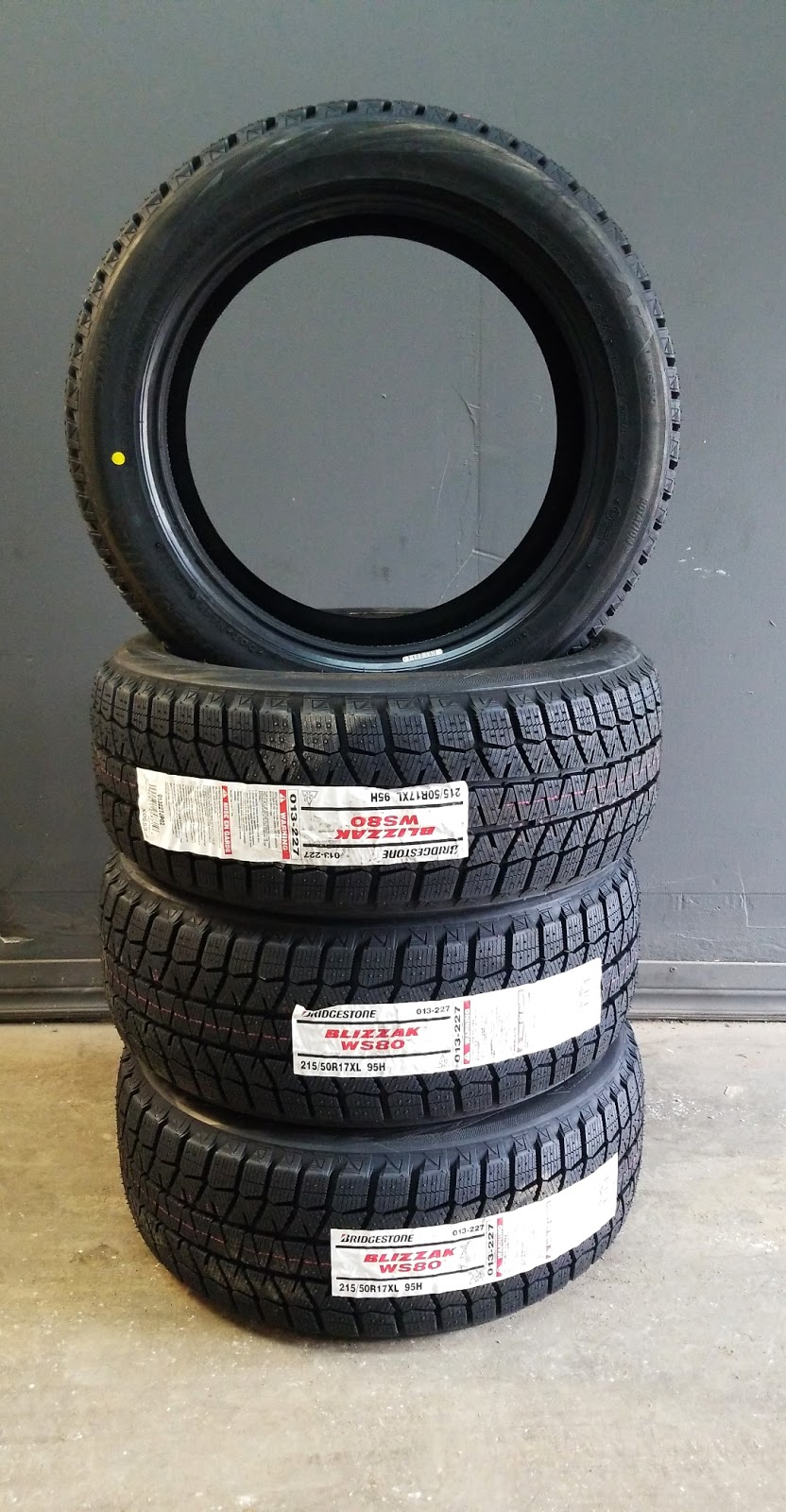 6ix Tires | 44 Racine Rd, Etobicoke, ON M9W 2Z3, Canada | Phone: (416) 740-9191