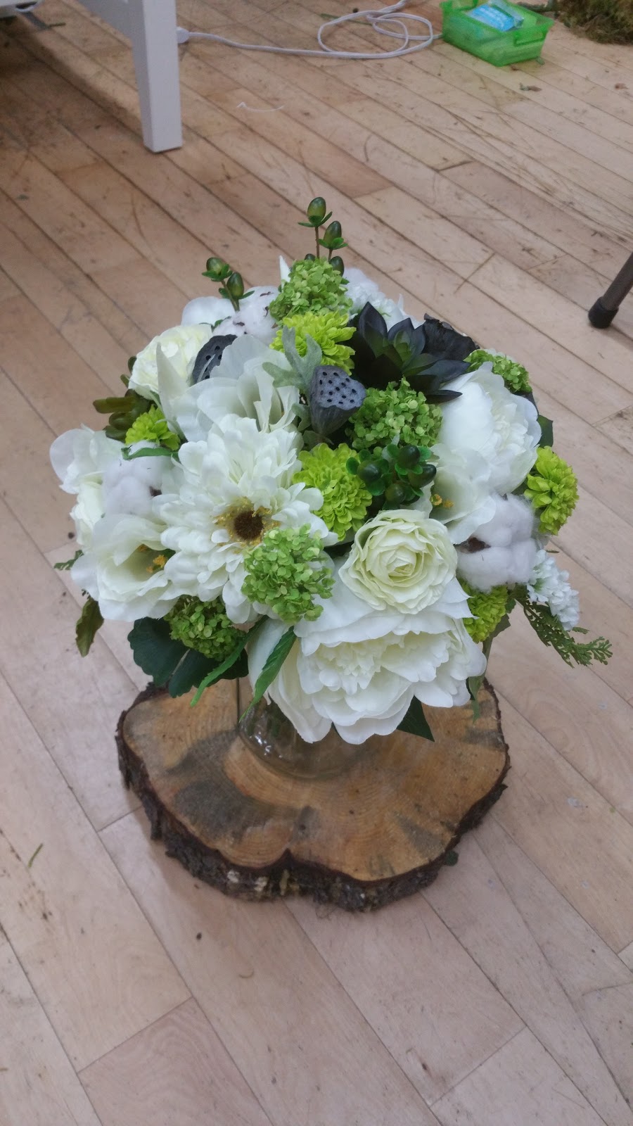 Two Buds Floral Artistry | 5361 75 Street NW, Edmonton, AB T6E 0W4, Canada | Phone: (780) 905-7052