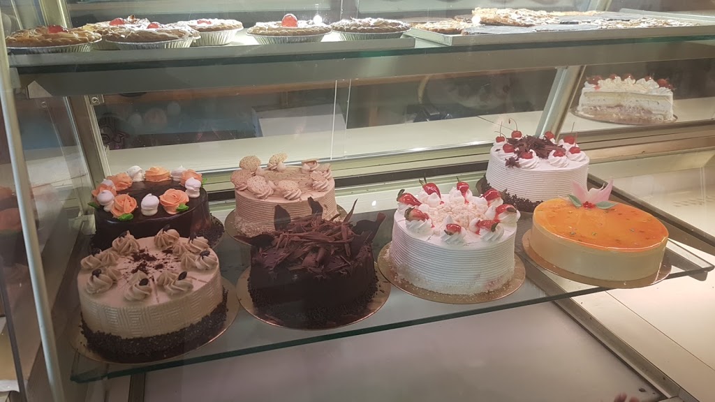 Fabians Cafe | 876 Markham Rd, Scarborough, ON M1H 2Y2, Canada | Phone: (416) 438-1561