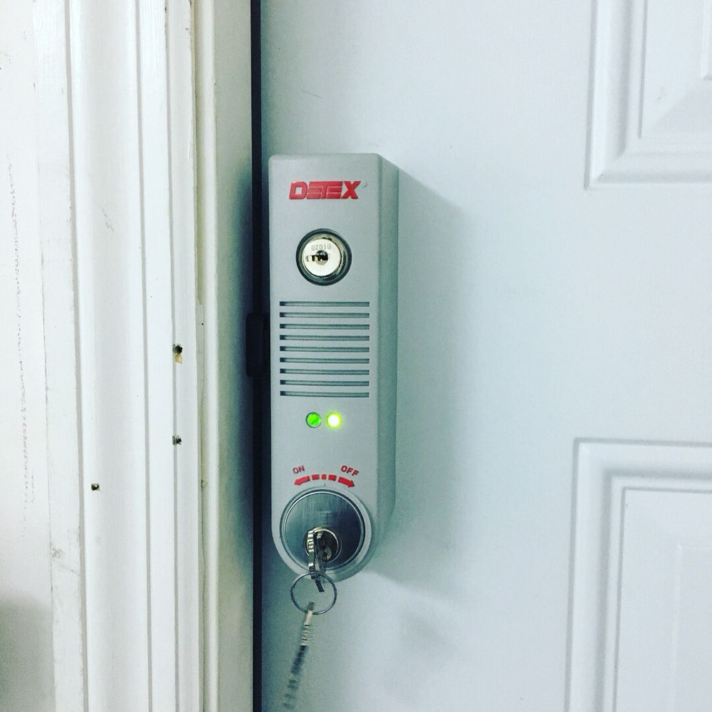 Advanced Lock Service | 63 McIntyre Pl #5, Kitchener, ON N2R 1J5, Canada | Phone: (647) 250-9922