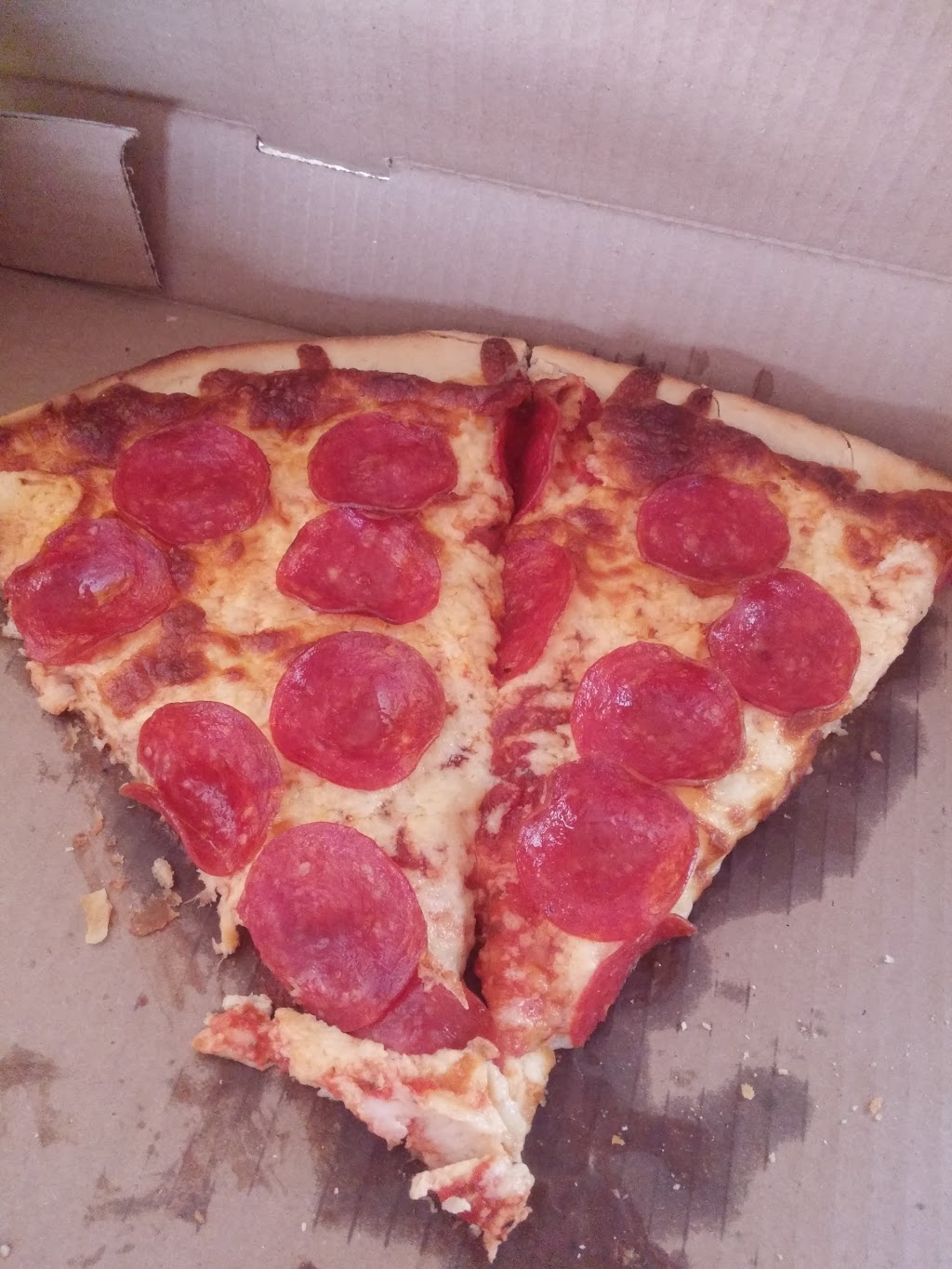 Riverbank Pizza | 6653 ON-35, Coboconk, ON K0M 1K0, Canada | Phone: (705) 454-1112