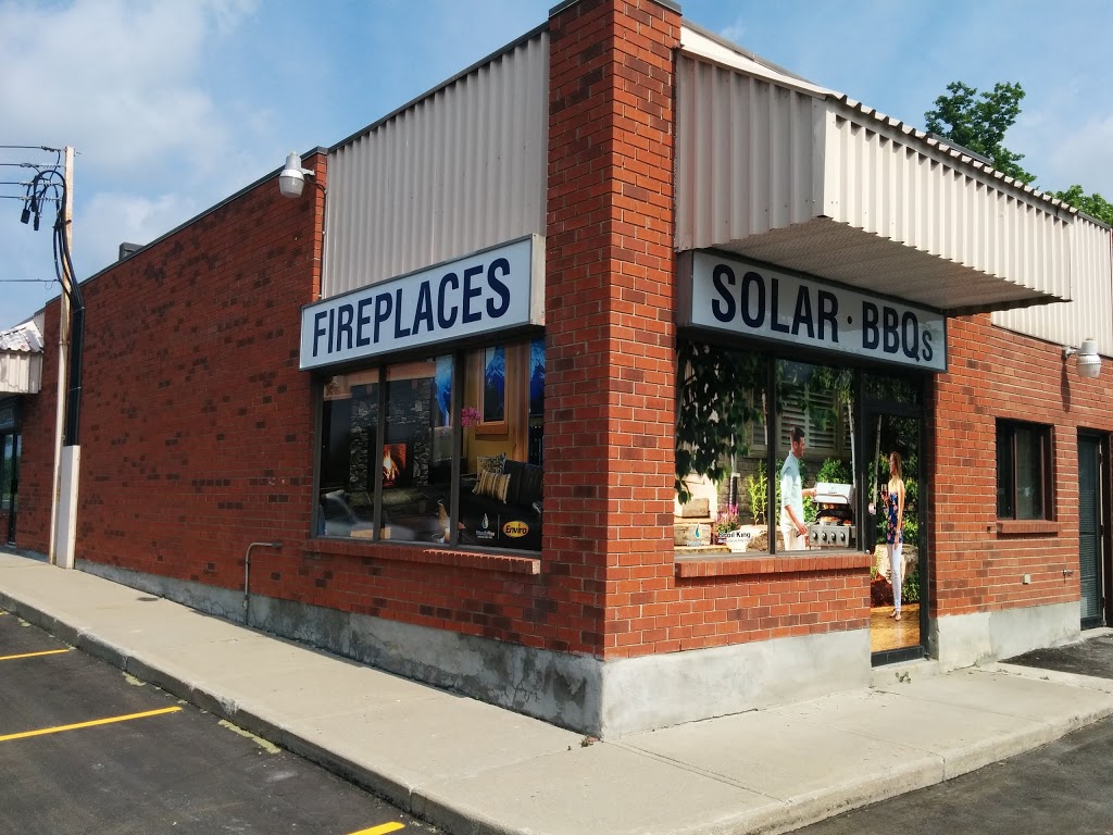 Friendly Fires Fireplaces & BBQs Carleton Place | 11384 ON-7, Carleton Place, ON K7C 3P1, Canada | Phone: (613) 253-5575