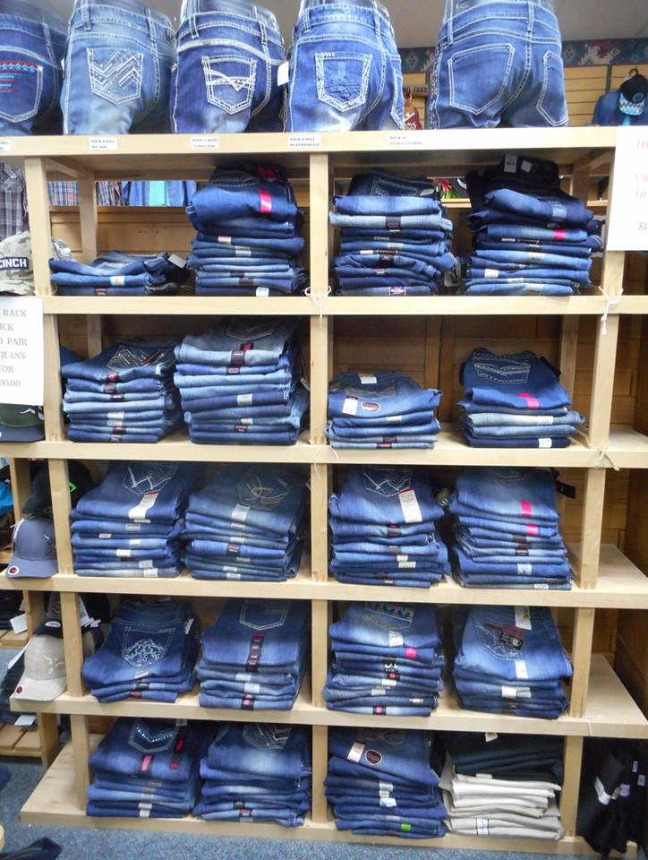 Cowboy Country Western Store | 1601 20 Ave, Nanton, AB T0L 1R0, Canada | Phone: (403) 646-3133