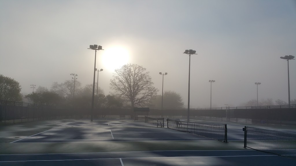 Unionville Tennis Club | 73 Carlton Rd, Unionville, ON L3R 2B1, Canada | Phone: (905) 470-7059